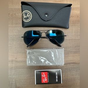 Ray ban black aviator - new